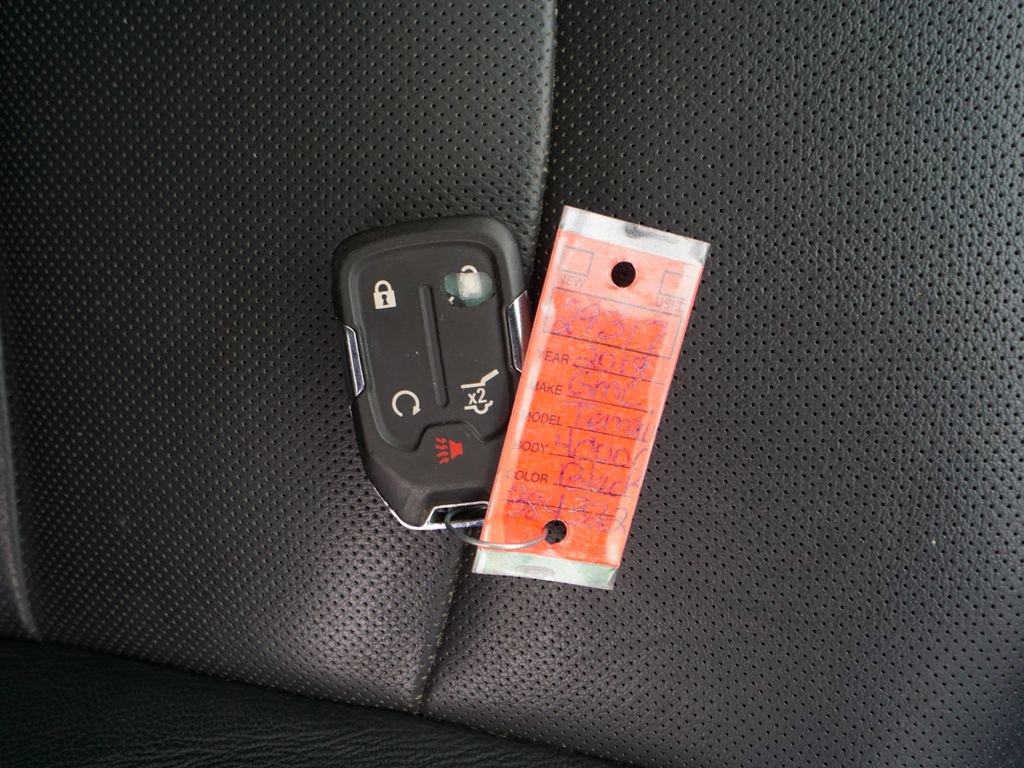 Used 2018 GMC Terrain Denali w/ Advanced Safety Package image 37