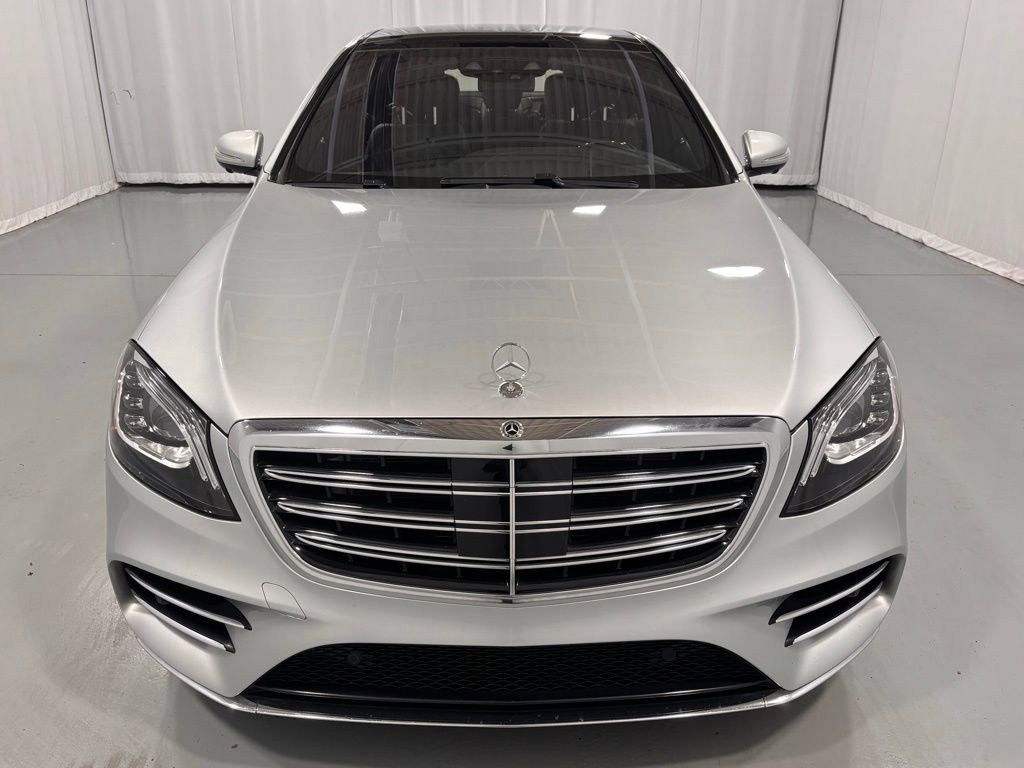 Used 2020 Mercedes-Benz S 560 4MATIC Sedan image 3