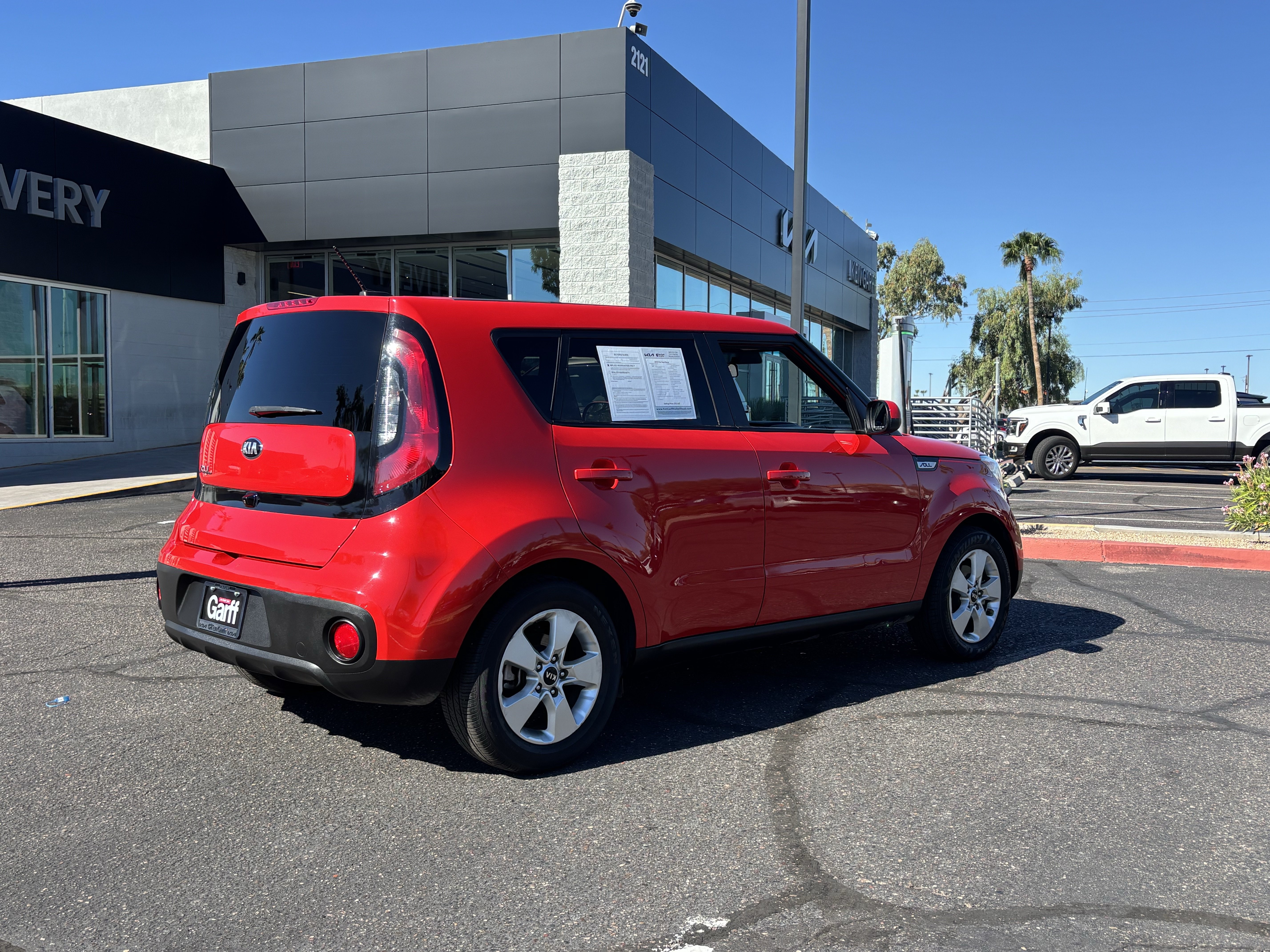 Used 2019 Kia Soul FWD image 3
