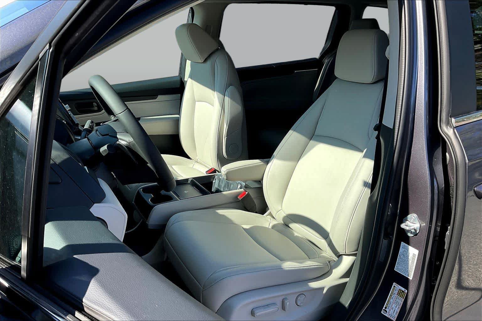 New 2027 Honda Odyssey EX-L image 9