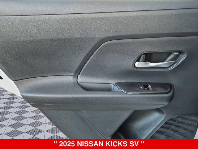 Certified 2025 Nissan Kicks SV AWD/4WD image 28