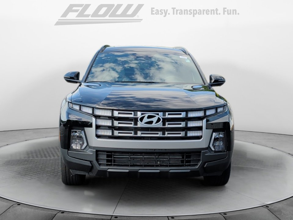 Certified 2025 Hyundai Santa Cruz SEL FWD image 2