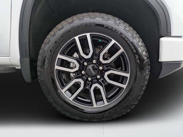 Used 2026 GMC Sierra 1500 AT4 w/ AT4 Premium Package AWD/4WD image 10