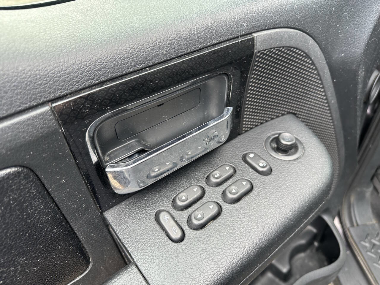 Used 2007 Ford F150 Harley-Davidson AWD/4WD image 17