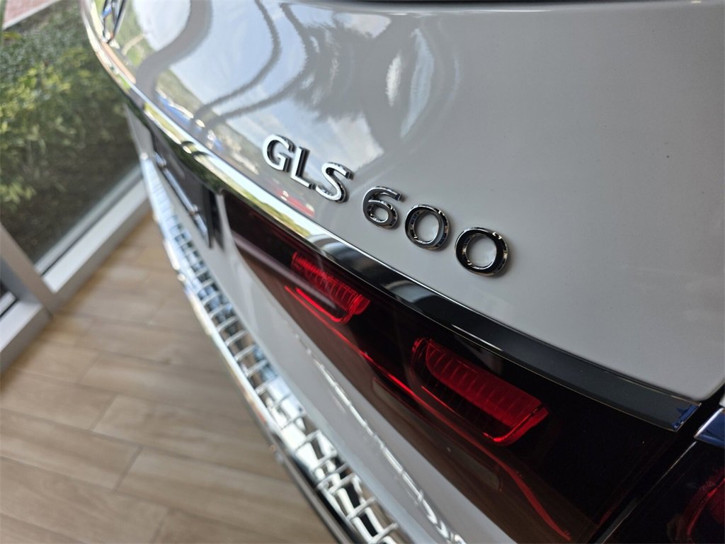 New 2026 Mercedes-Benz Maybach GLS 600 4MATIC image 5