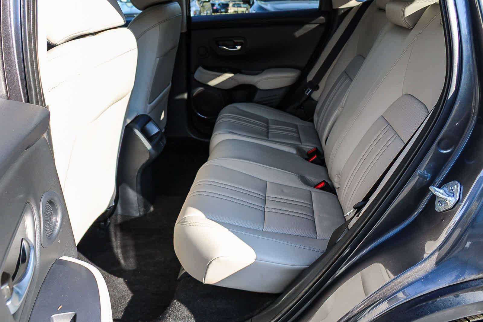 Used 2026 Honda HR-V EX-L image 14