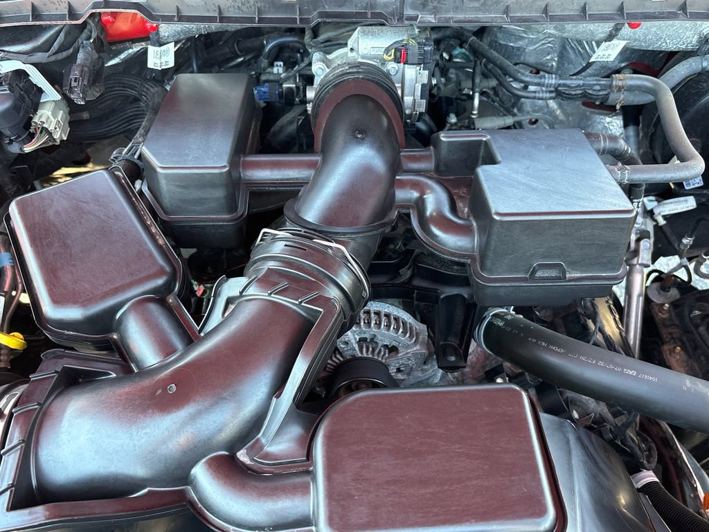 Certified 2022 Ford F250 XL w/ Power Equipment Group AWD/4WD image 3