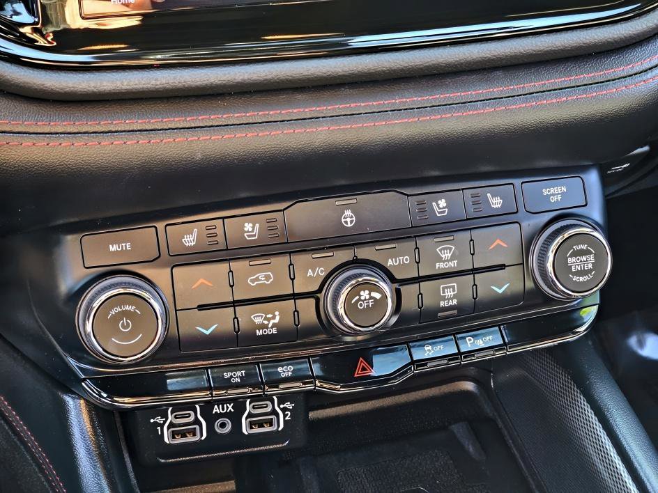 Used 2023 Dodge Durango R/T image 24