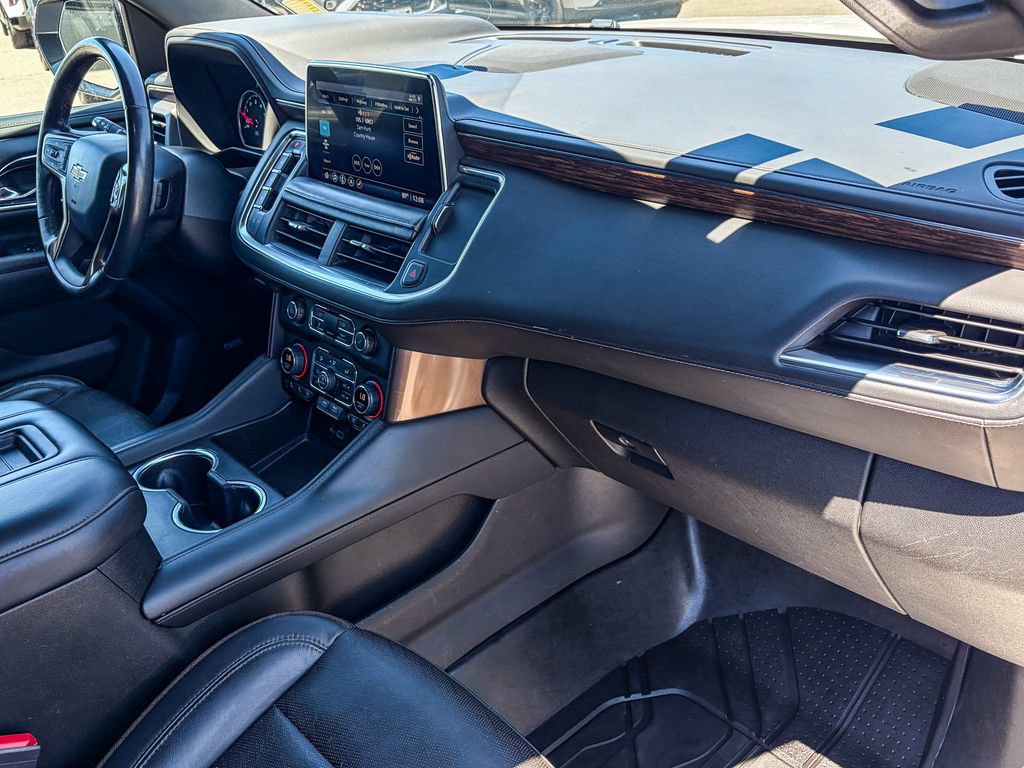 Used 2021 Chevrolet Suburban High Country w/ Premium Package AWD/4WD image 38