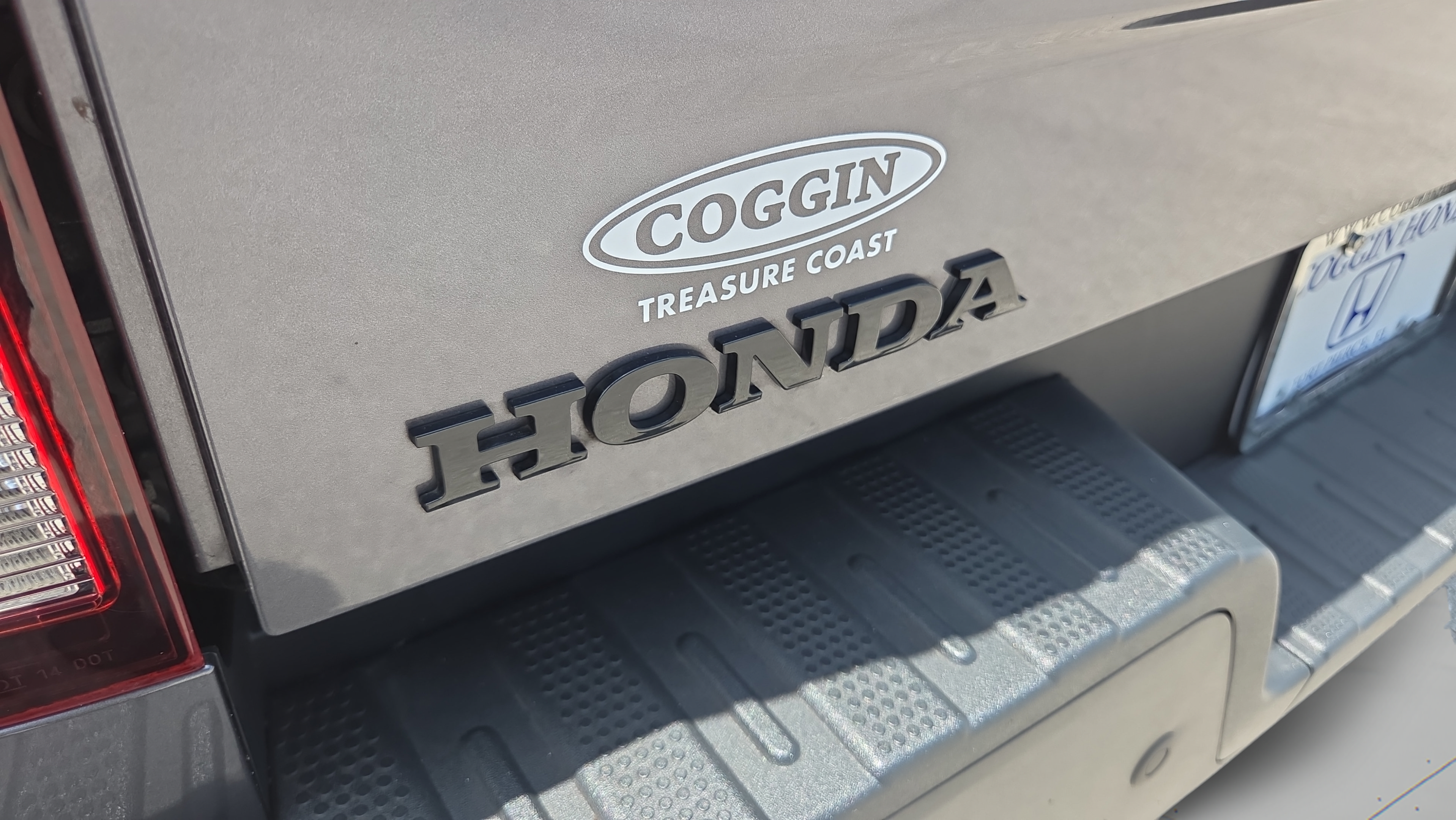 Certified 2024 Honda Ridgeline TrailSport image 37
