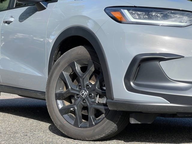 Used 2025 Honda HR-V Sport image 2