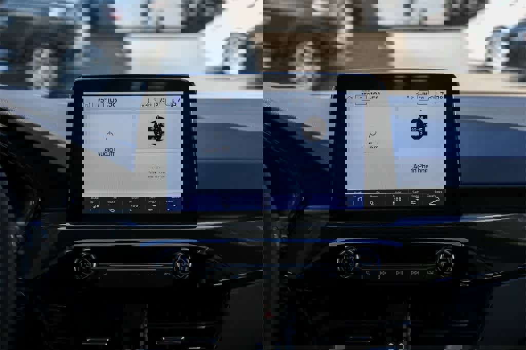 New 2024 Ford Escape ST-Line w/ Equipment Group 301A image 14