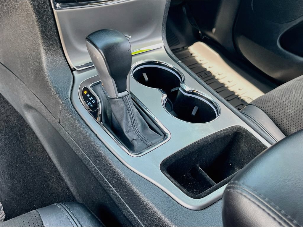 Certified 2022 Jeep Grand Cherokee Laredo X RWD image 17