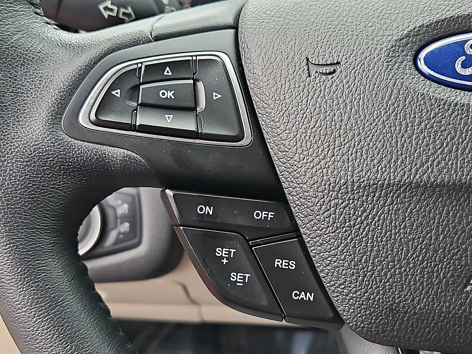 Used 2018 Ford Escape SEL image 20