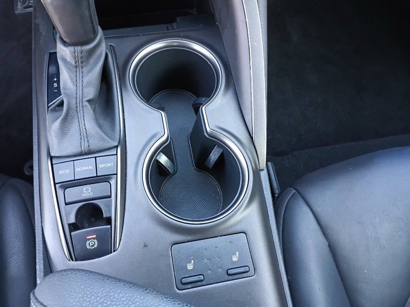 Used 2021 Toyota Camry XSE w/ Carpet Mat Package (TMS) image 15