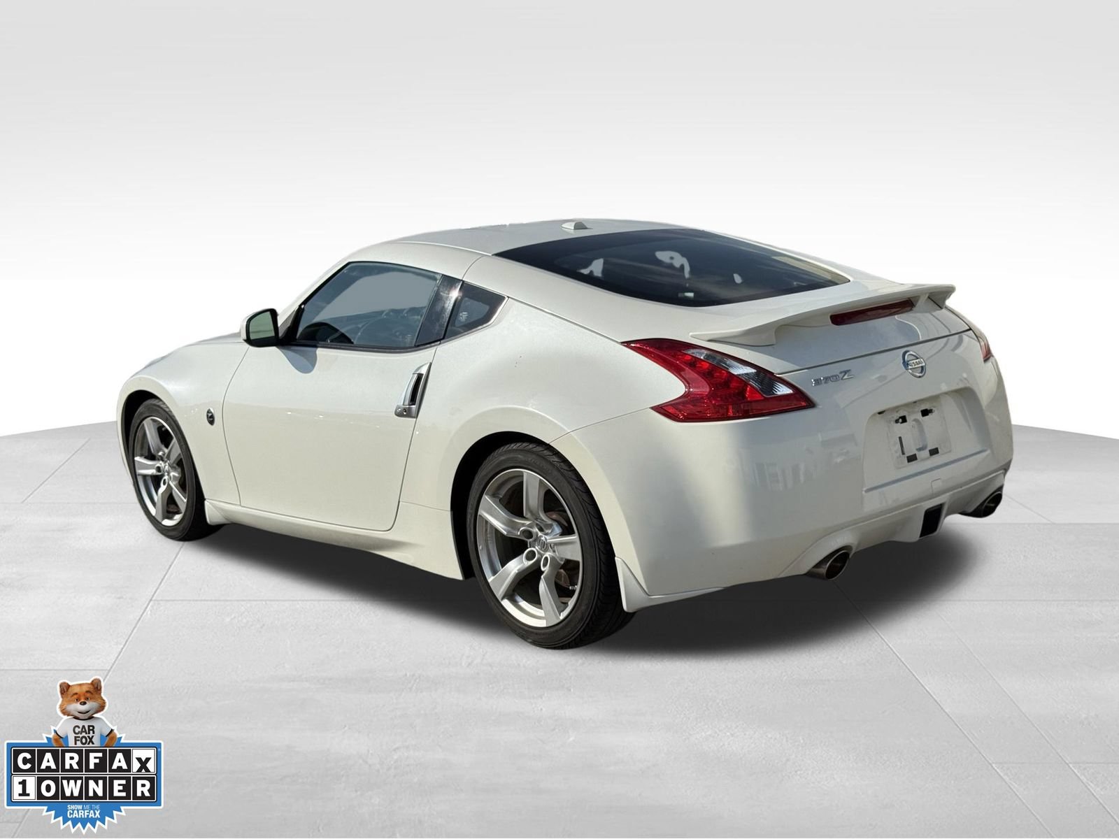 Used 2012 Nissan 370Z Touring RWD image 5