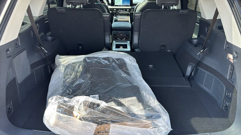New 2026 Lincoln Aviator Reserve AWD/4WD image 29