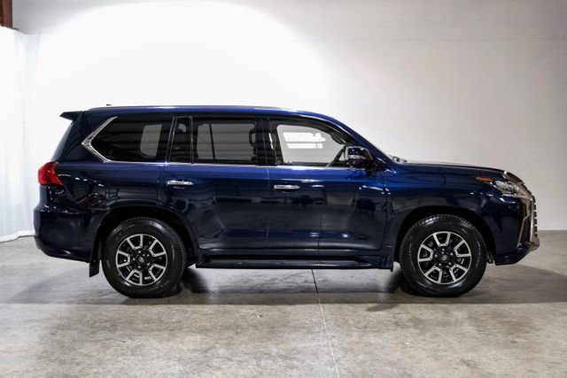 Used 2018 Lexus LX 570 4WD w/ Luxury Package image 10