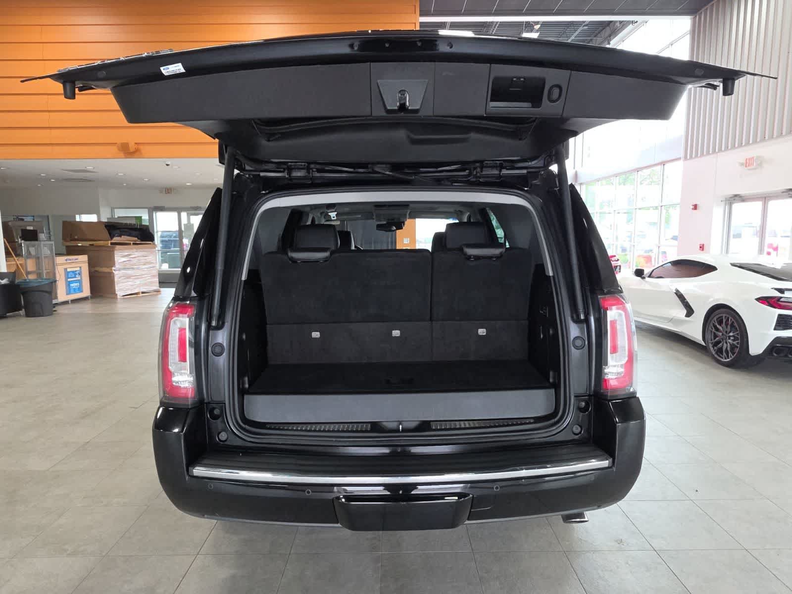Used 2020 GMC Yukon Denali AWD/4WD image 35