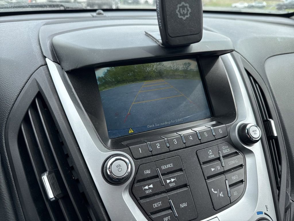 Used 2017 Chevrolet Equinox LT w/ Convenience Package AWD/4WD image 10
