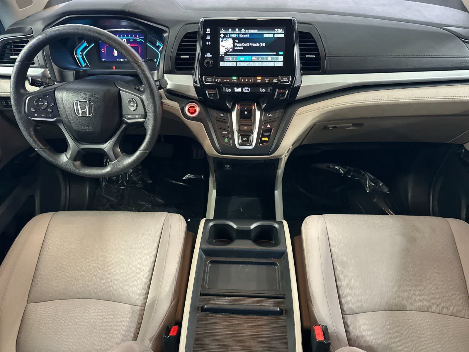 Used 2018 Honda Odyssey EX video 4