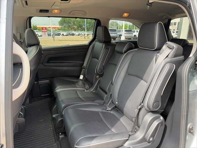 Used 2025 Honda Odyssey Touring image 11