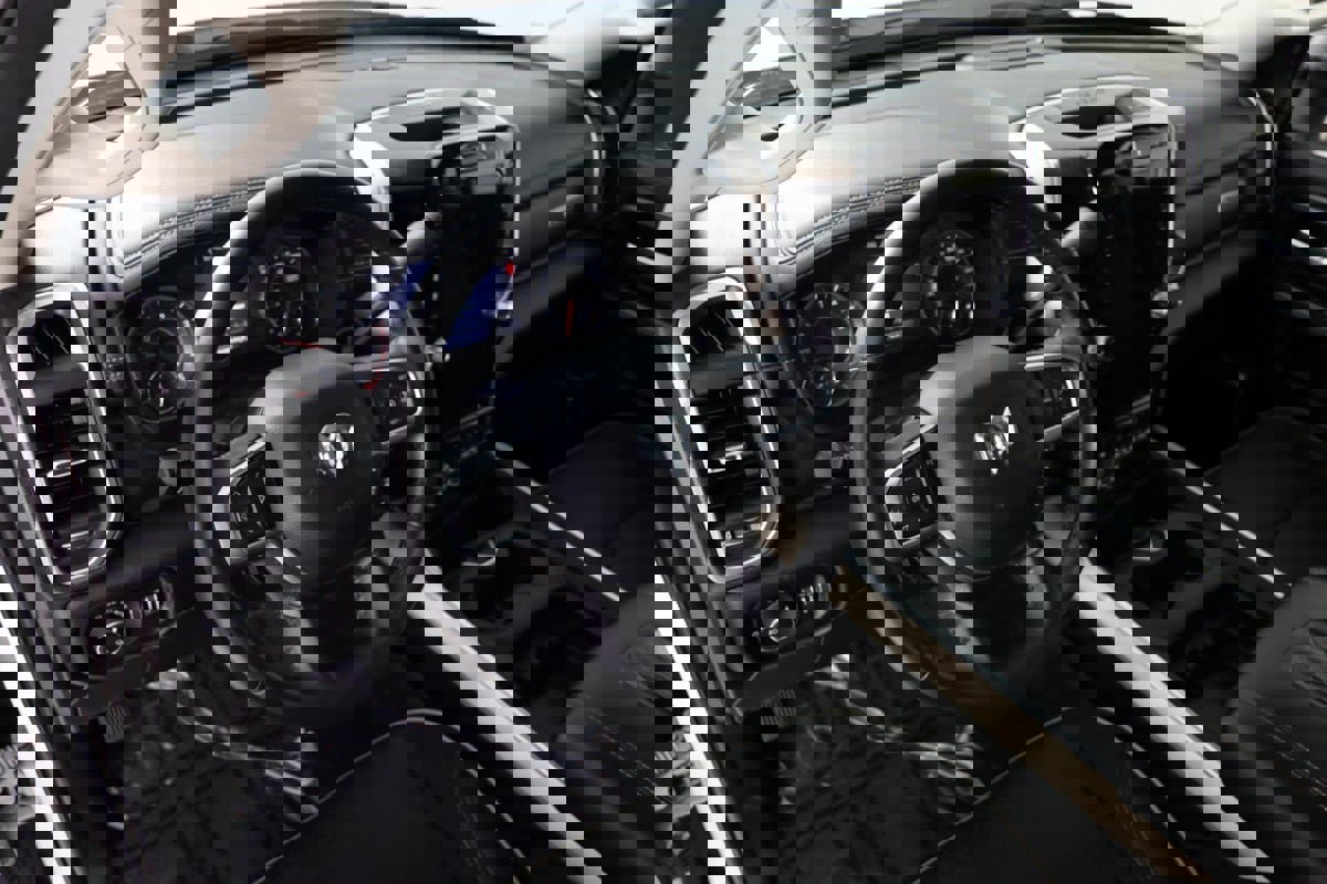 Used 2024 RAM 2500 Laramie w/ Snow Chief Group image 23