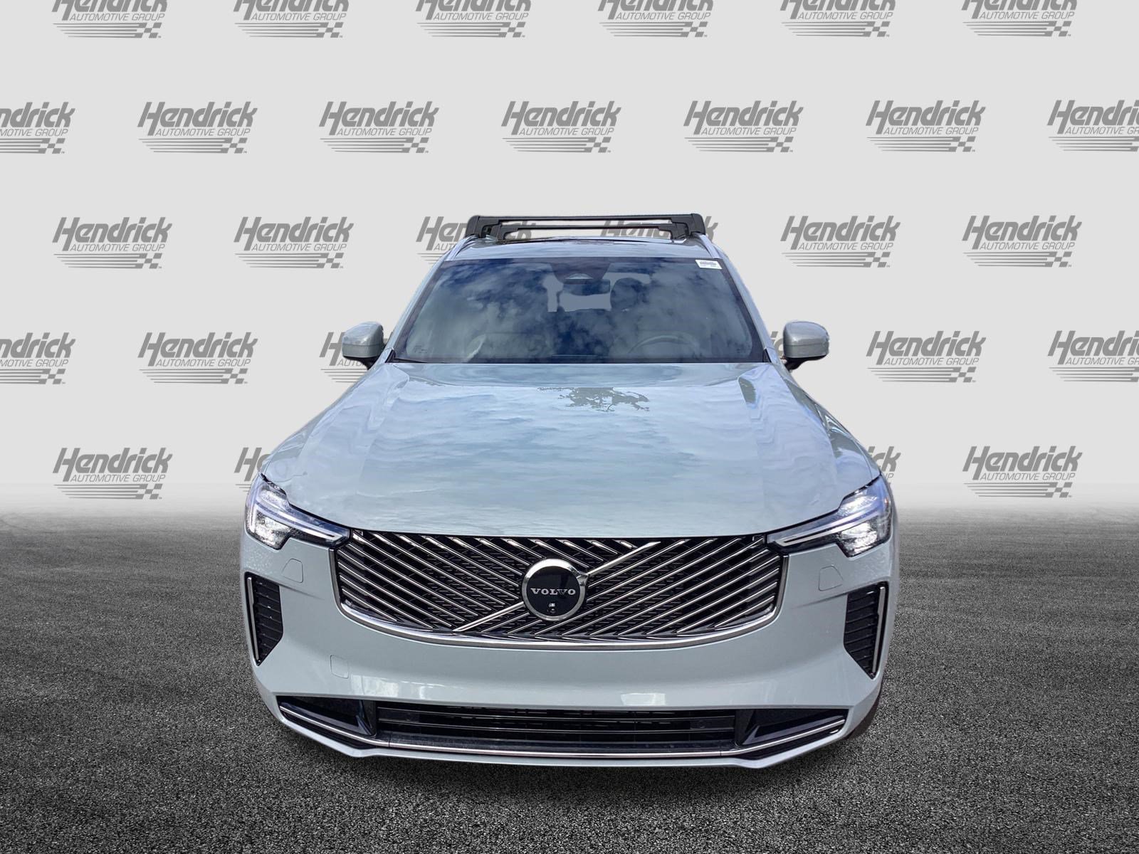 Used 2026 Volvo XC90 B6 Plus w/ Protection Package Premier AWD/4WD image 3