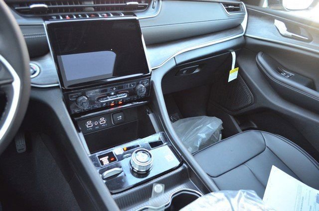 New 2025 Jeep Grand Cherokee Limited image 20