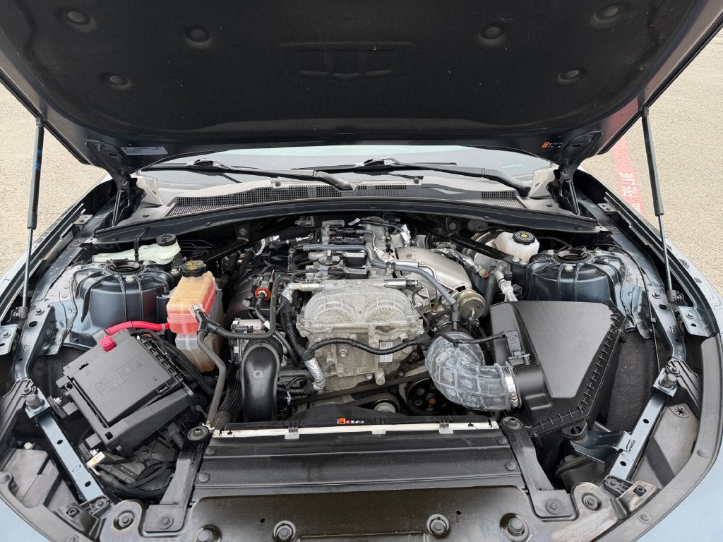 Used 2022 Chevrolet Camaro LS RWD image 30