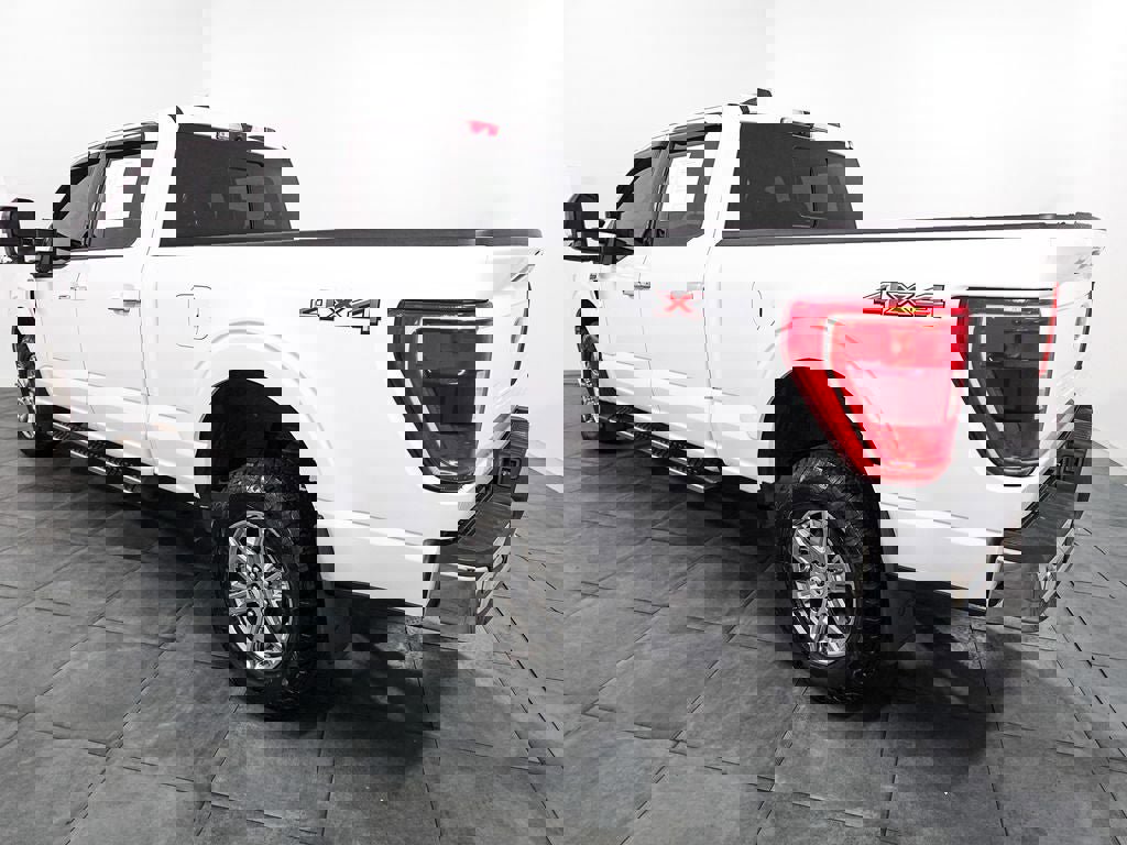 Used 2021 Ford F150 XLT w/ Equipment Group 302A High image 4