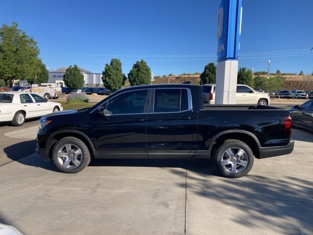 New 2025 Honda Ridgeline RTL