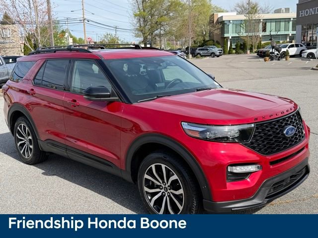 Used 2020 Ford Explorer ST w/ Premium Technology Package AWD/4WD image 3