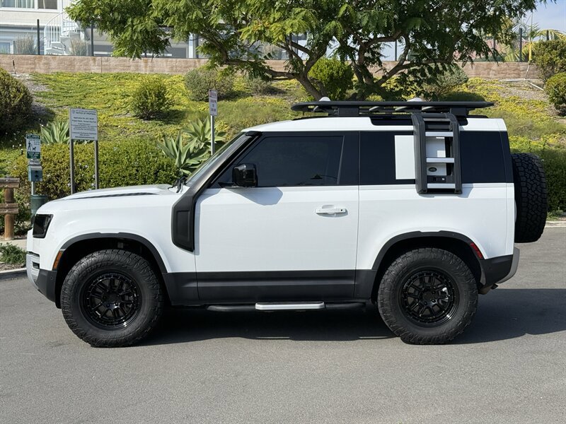 Used 2021 Land Rover Defender 90 S AWD/4WD image 2