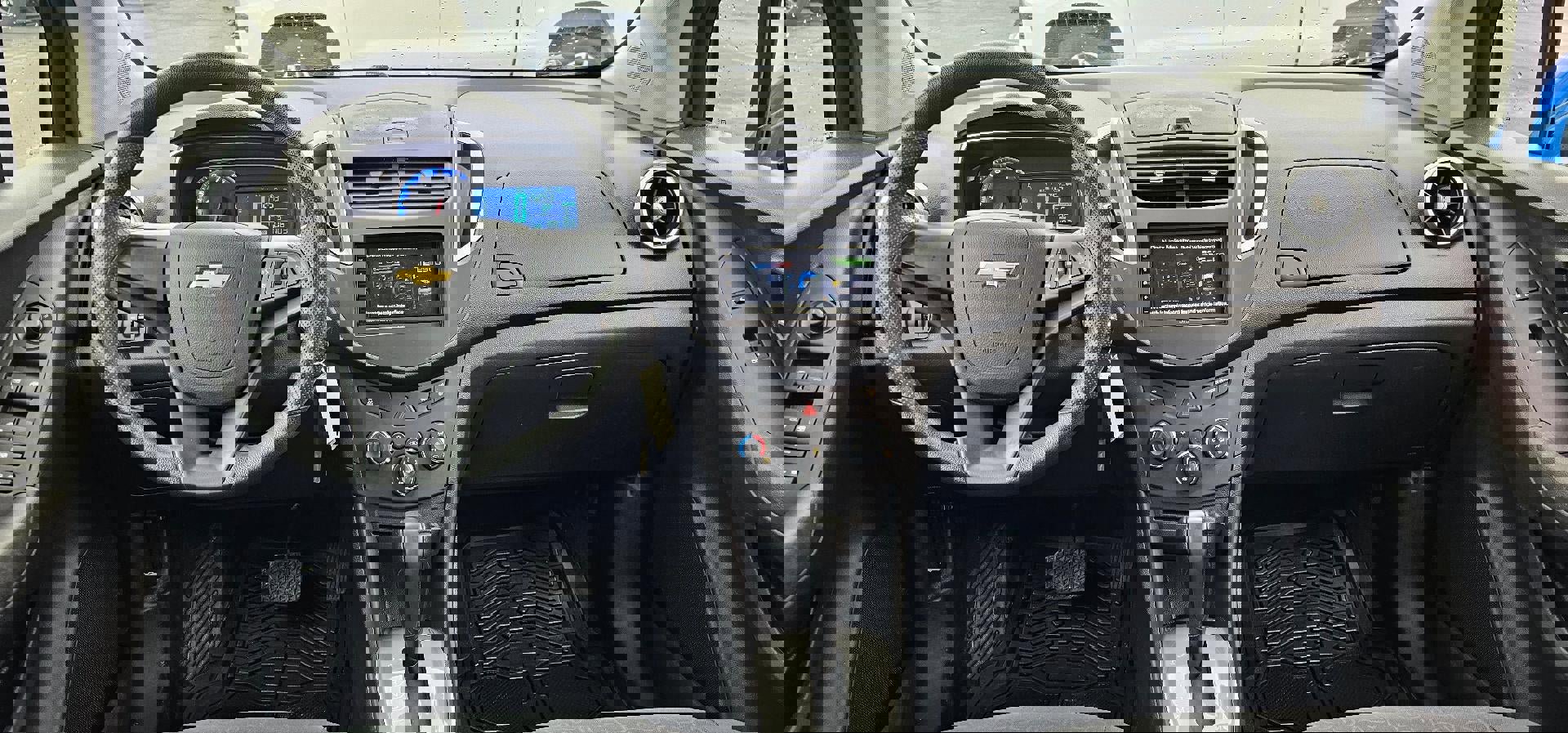 Used 2016 Chevrolet Trax LS image 11