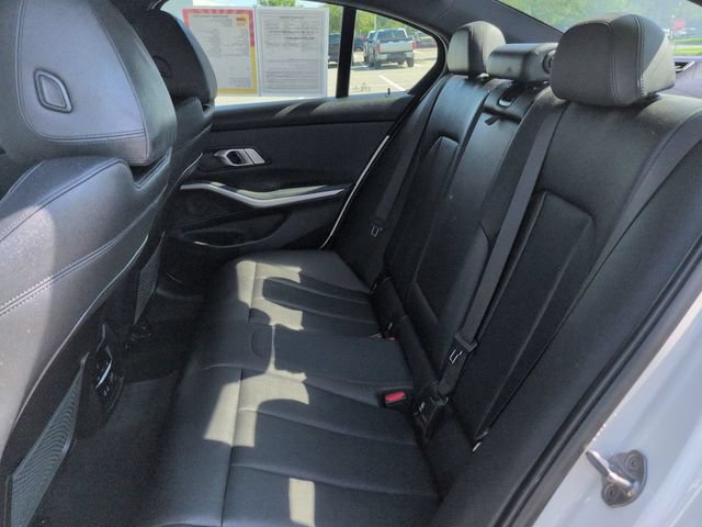 Used 2019 BMW 330i Sedan w/ Driving Assistance Package RWD image 13