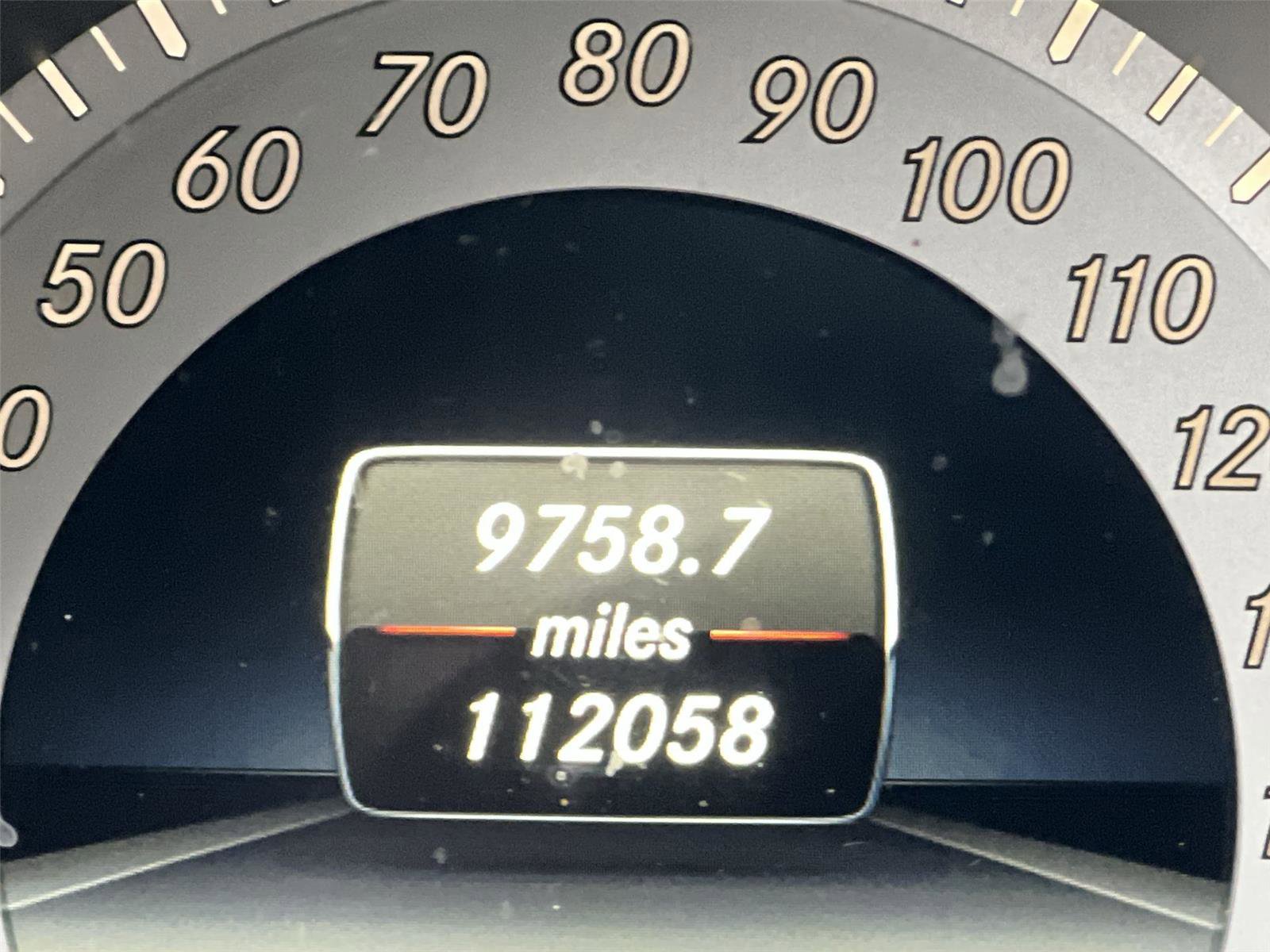 Used 2015 Mercedes-Benz GLK 350 2WD image 21