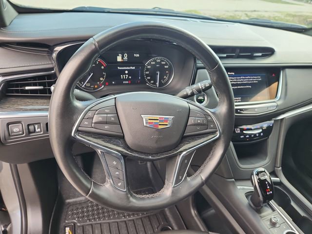 Certified 2021 Cadillac XT5 Premium Luxury FWD image 18