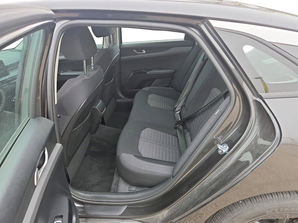 Used 2025 Kia K5 LXS image 30