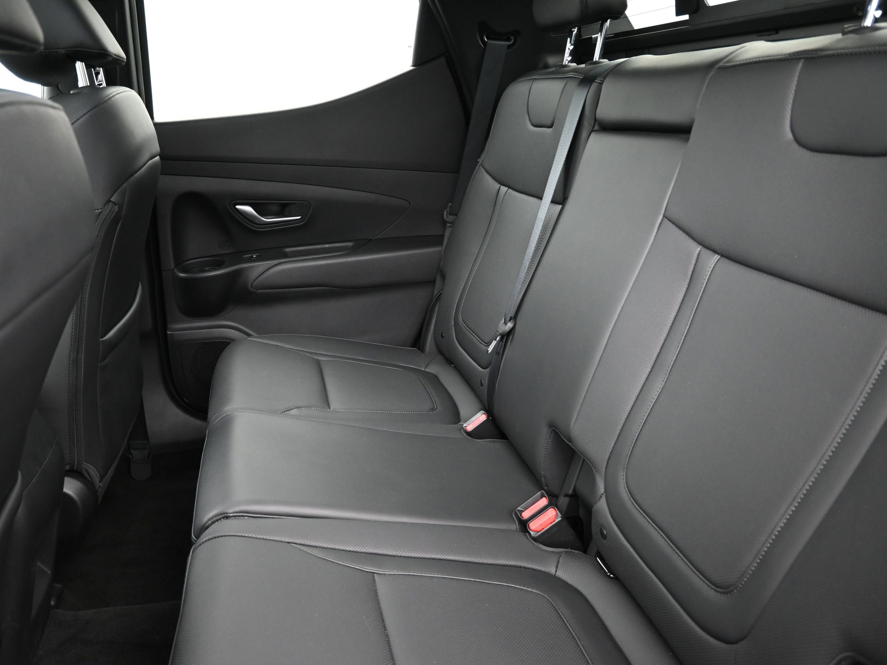 Certified 2024 Hyundai Santa Cruz Night image 22