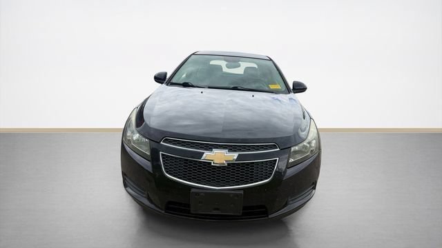 Used 2012 Chevrolet Cruze LT FWD image 2