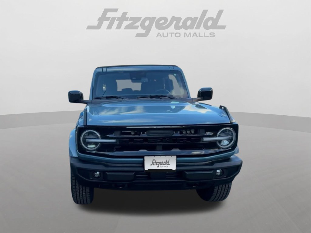 Used 2022 Ford Bronco Outer Banks AWD/4WD image 2