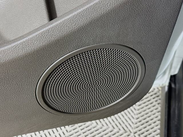 Used 2020 Ford Transit Connect XL image 23