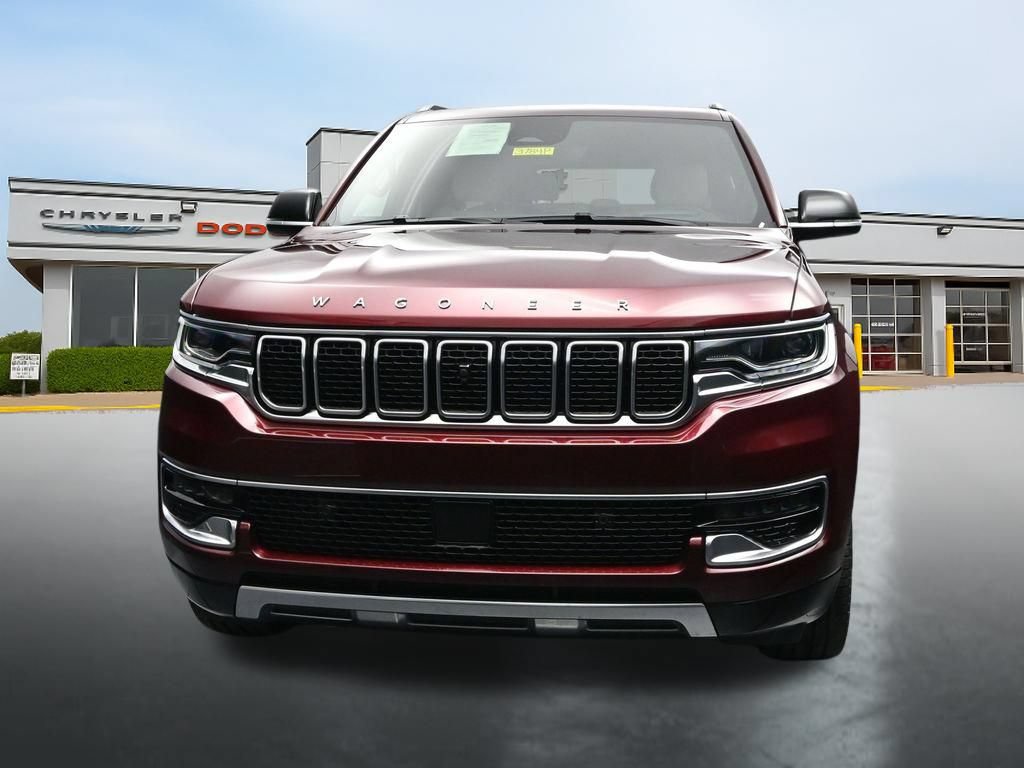 Used 2025 Jeep Wagoneer Series III w/ Premium Group I AWD/4WD image 8