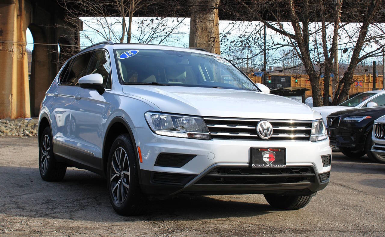 Used 2018 Volkswagen Tiguan SE image 1
