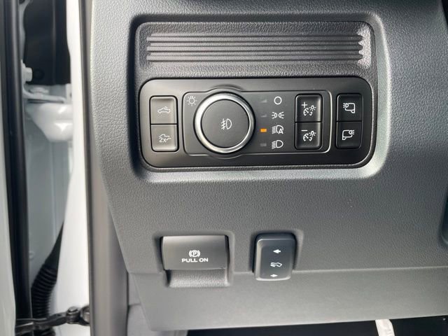 New 2026 Ford F250 Lariat w/ FX4 Off-Road Package AWD/4WD image 17