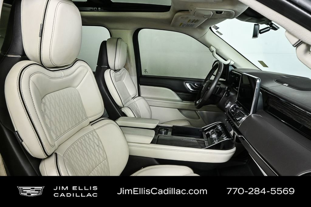 Used 2019 Lincoln Navigator L Black Label image 22