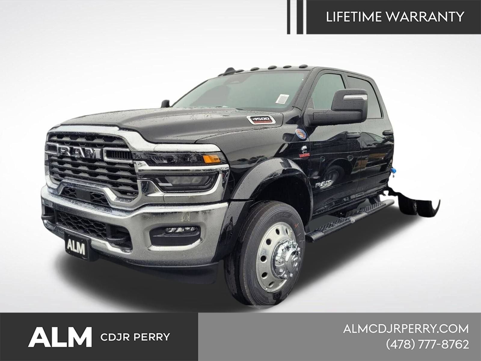New 2026 RAM 4500 4x4 Crew Cab DRW image 1