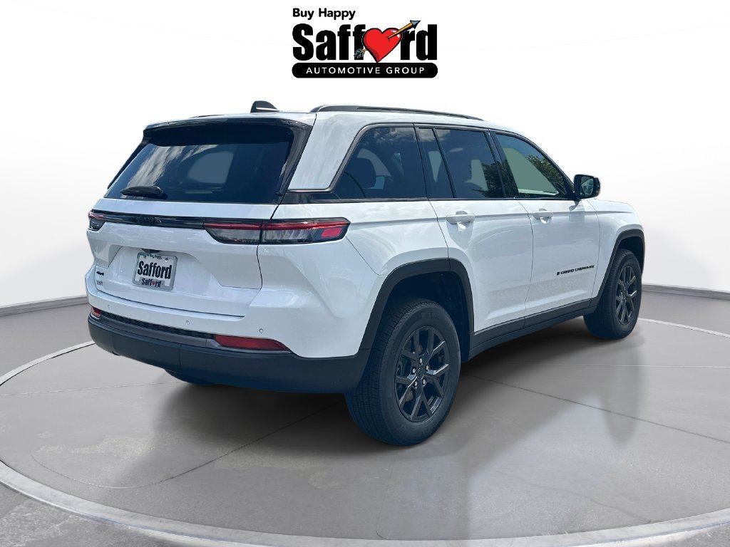 New 2027 Jeep Grand Cherokee Altitude AWD/4WD image 9