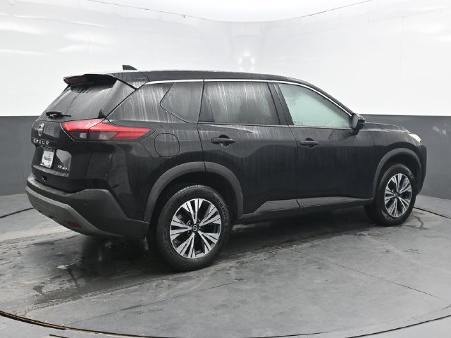 Used 2021 Nissan Rogue SV AWD/4WD image 8
